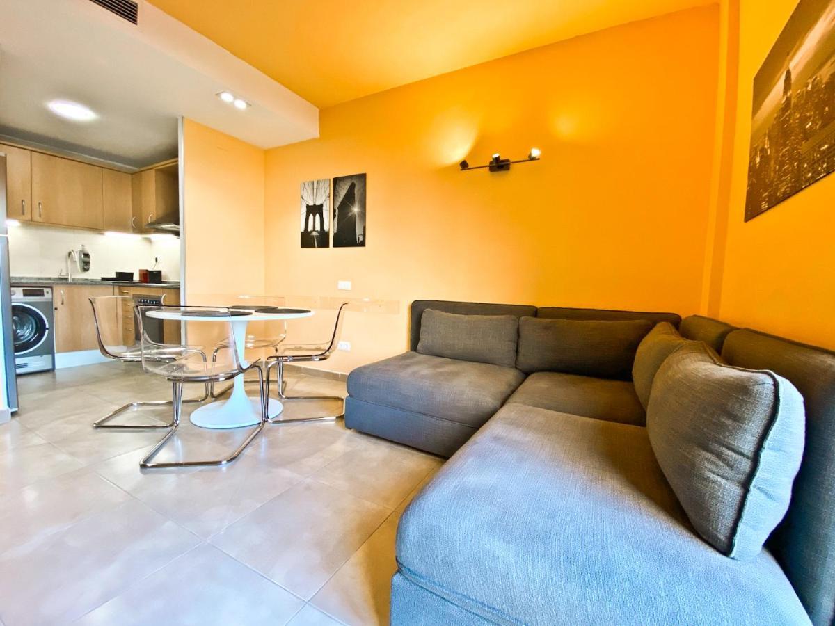 Urban Manresa-City Center Apartment With Balcony מראה חיצוני תמונה